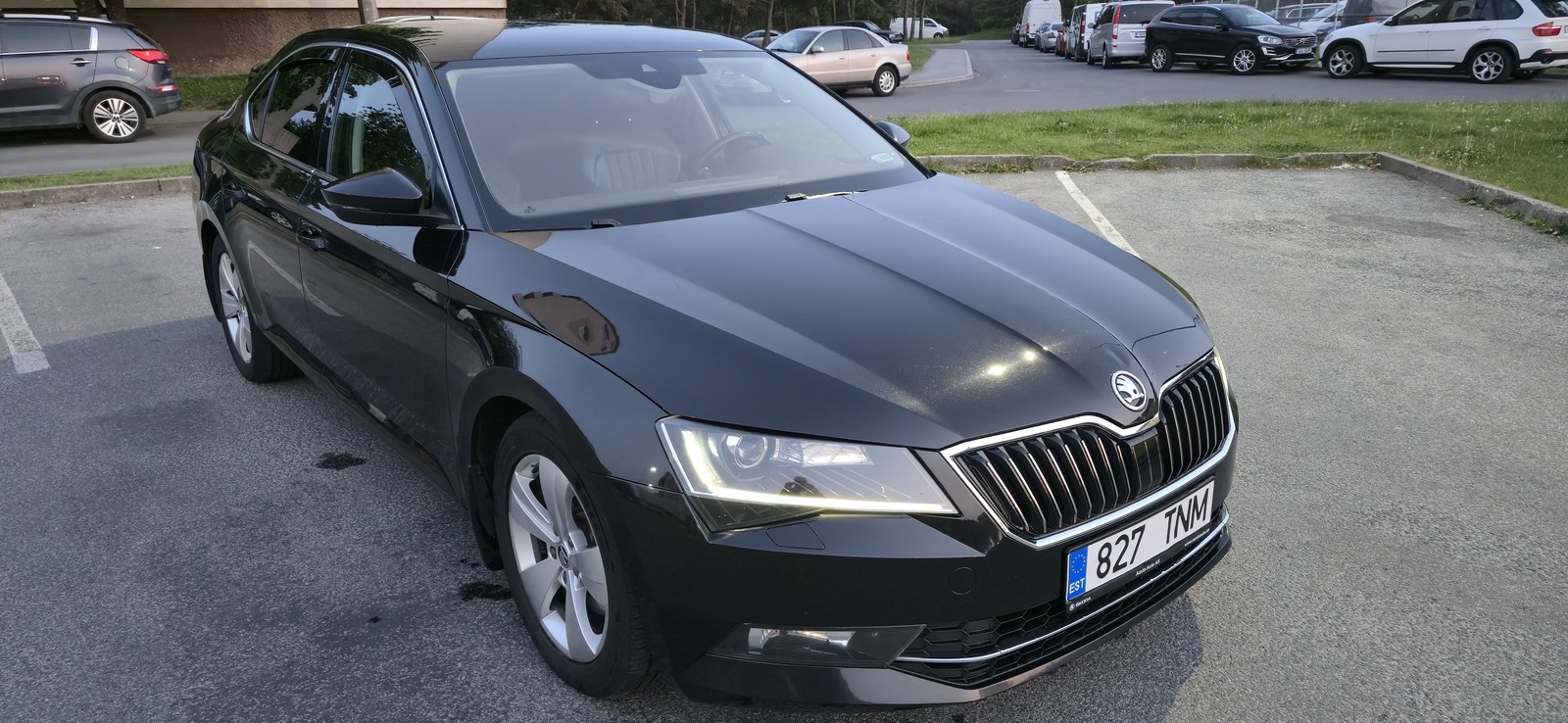 Škoda Superb 2019, kuva 2/12