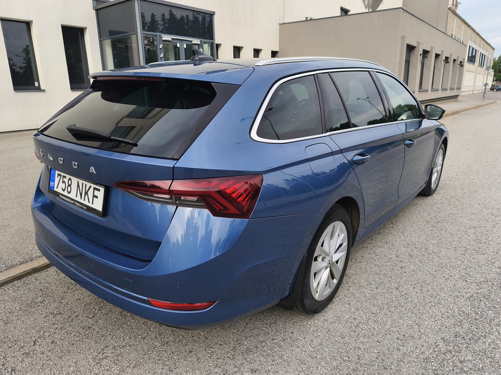 Škoda Octavia 2021, photo 2/10