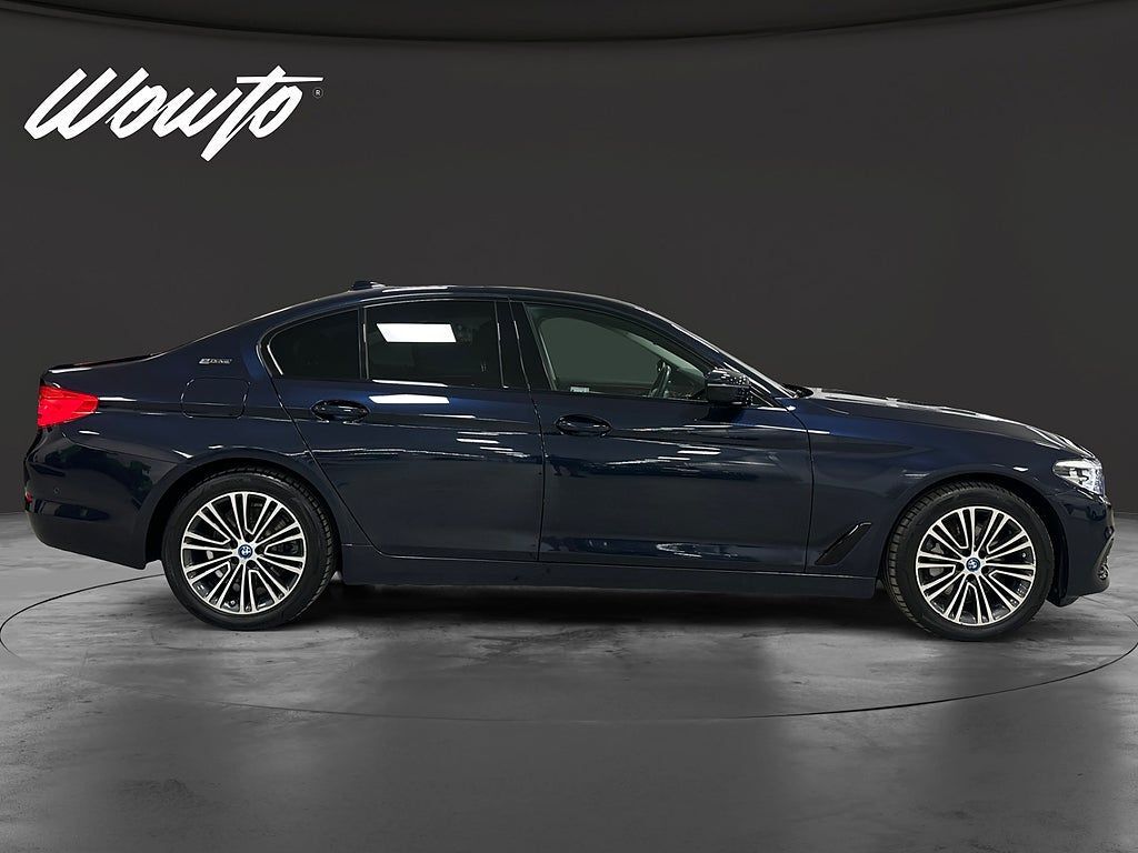 BMW 530 2018, photo 3/24