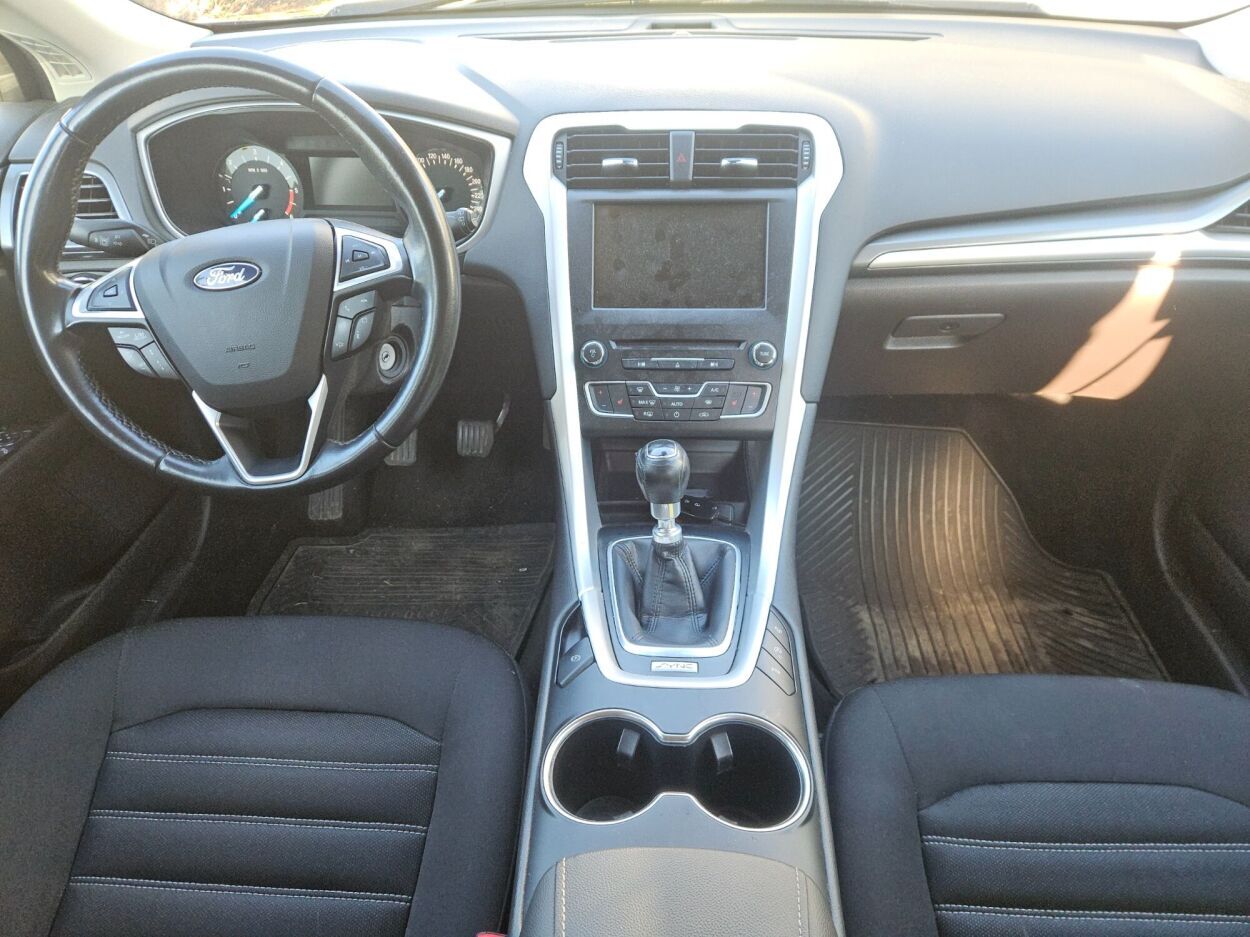 Ford Mondeo 2019, photo 4/5