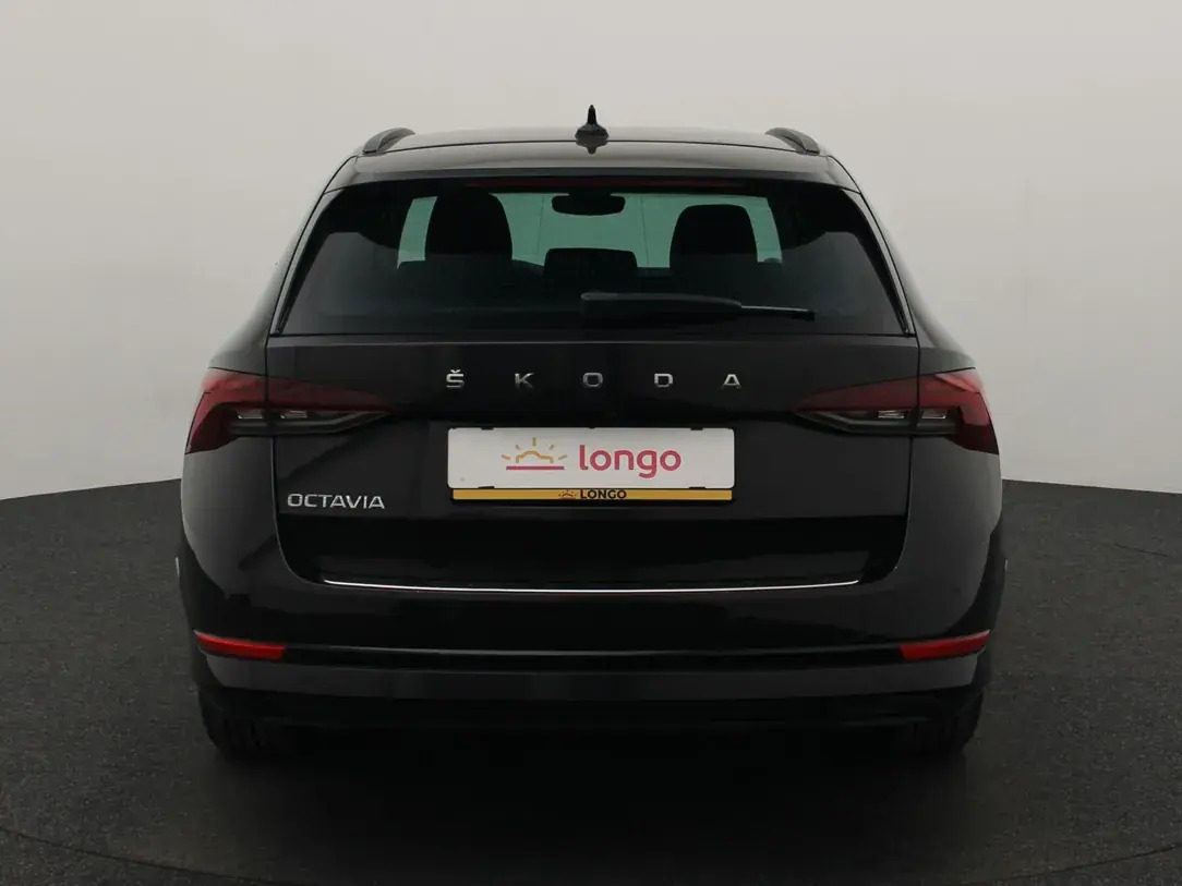 Škoda Octavia 2022, photo 5/33