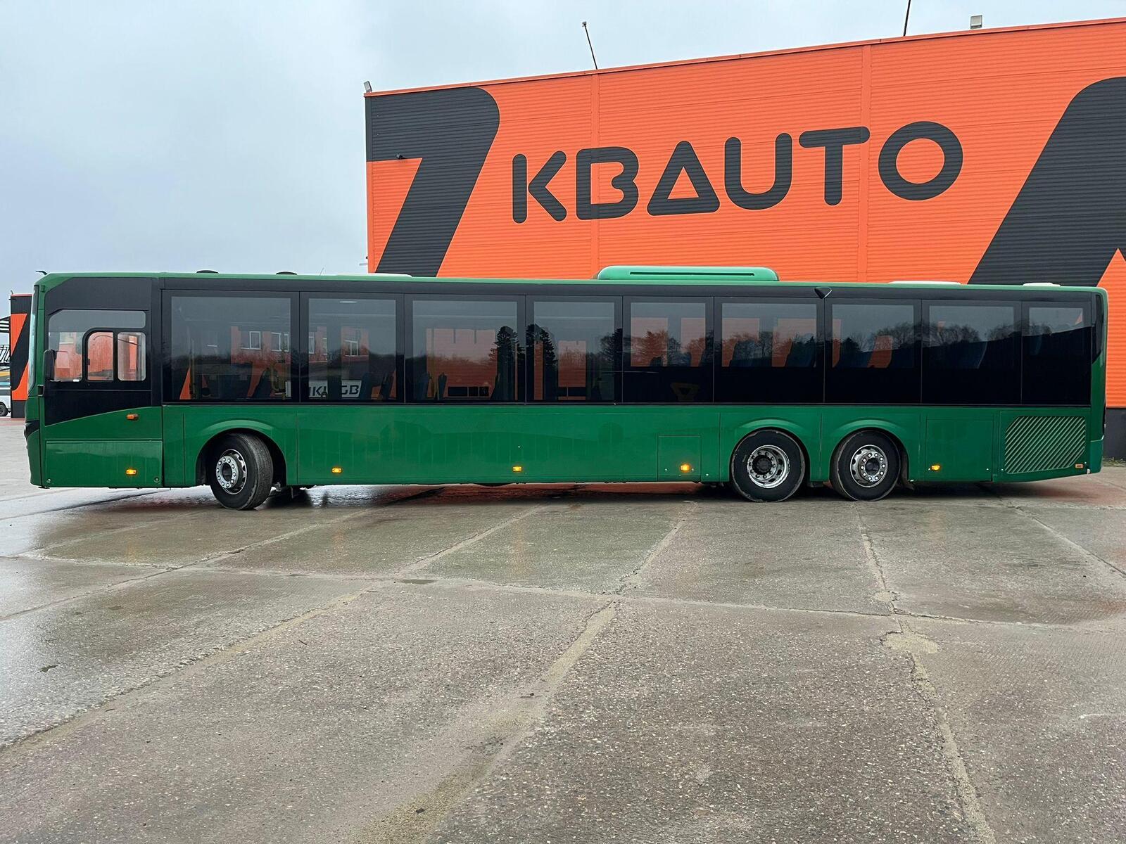 Volvo B8RLE 8900 6x2 2015, photo 4/27