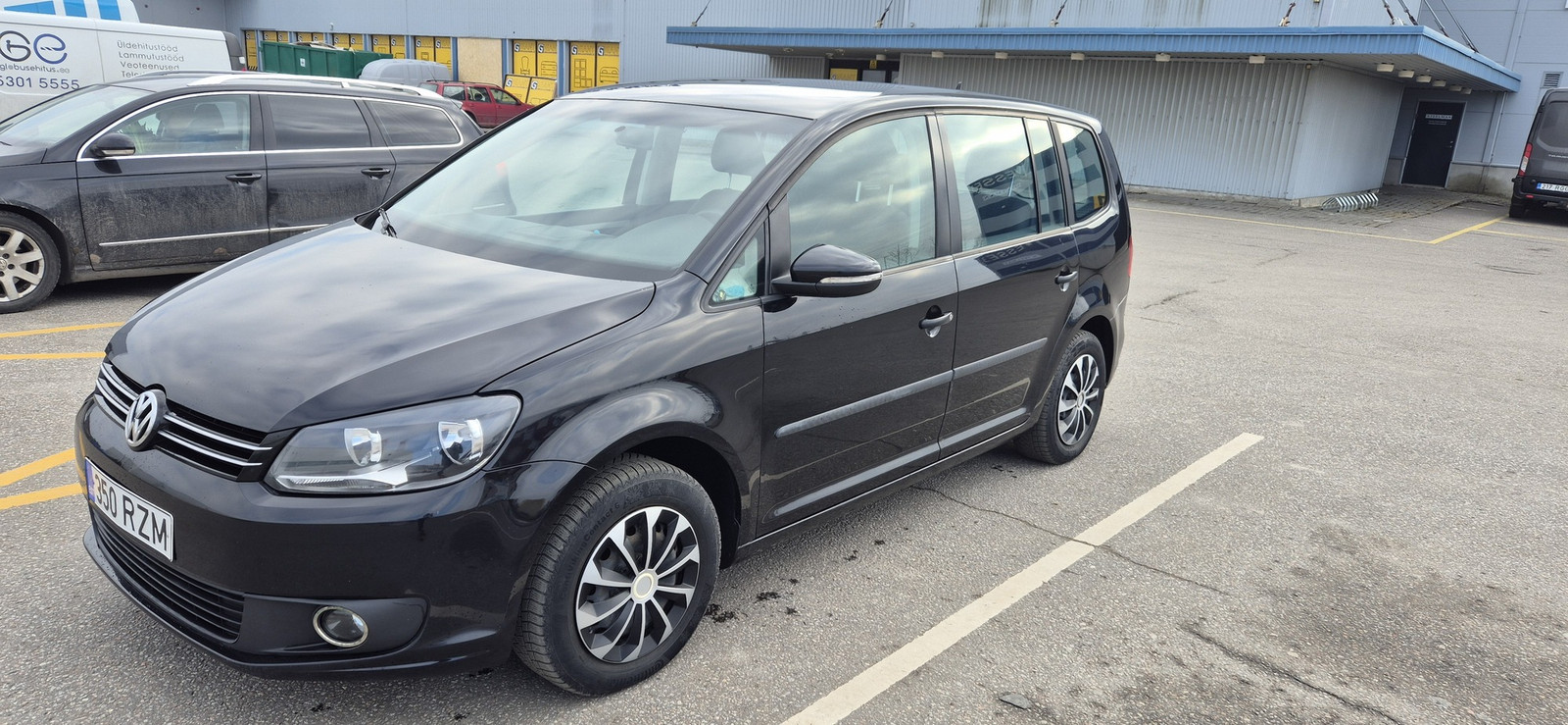 Volkswagen Touran 2014, photo 5/10