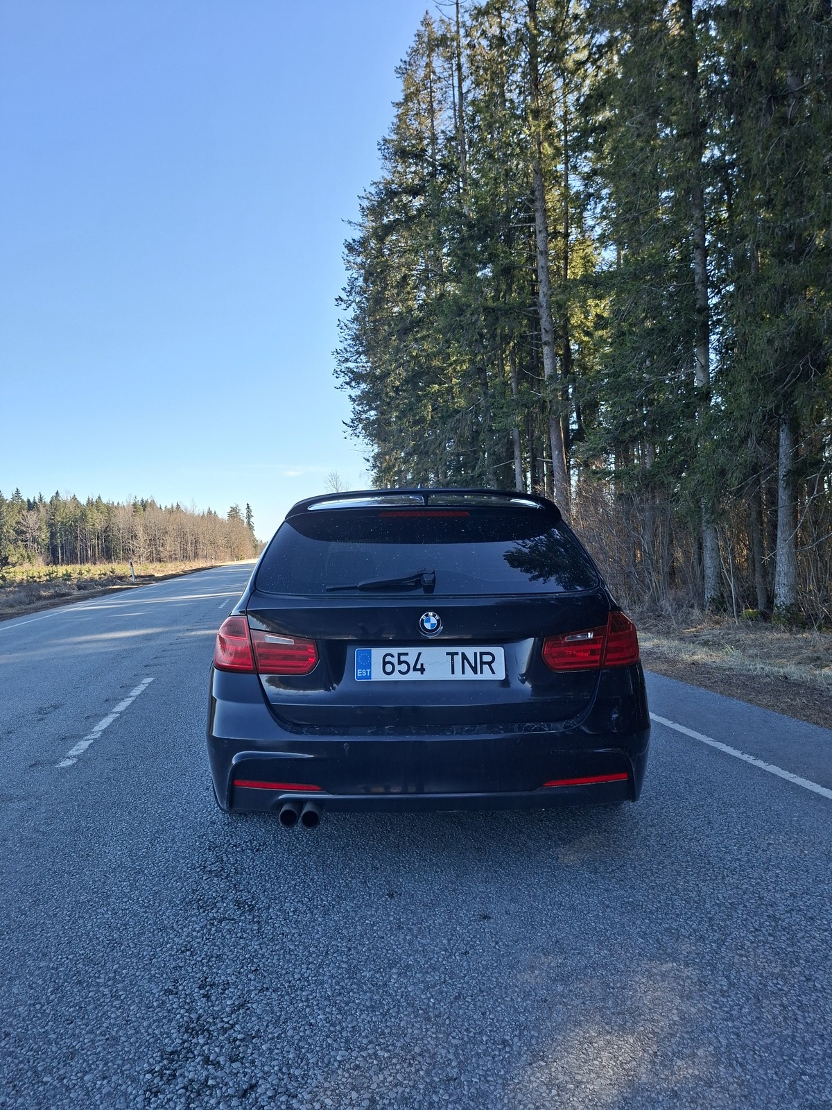 BMW 325 2013, photo 7/10