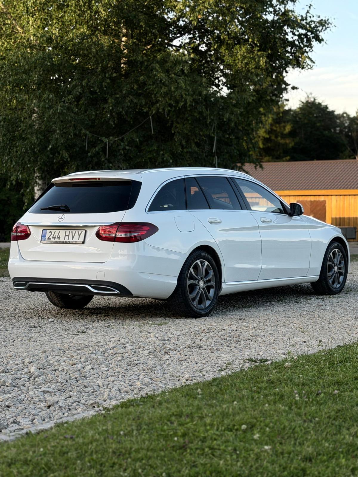 Mercedes-Benz C 250 2015, photo 4/9