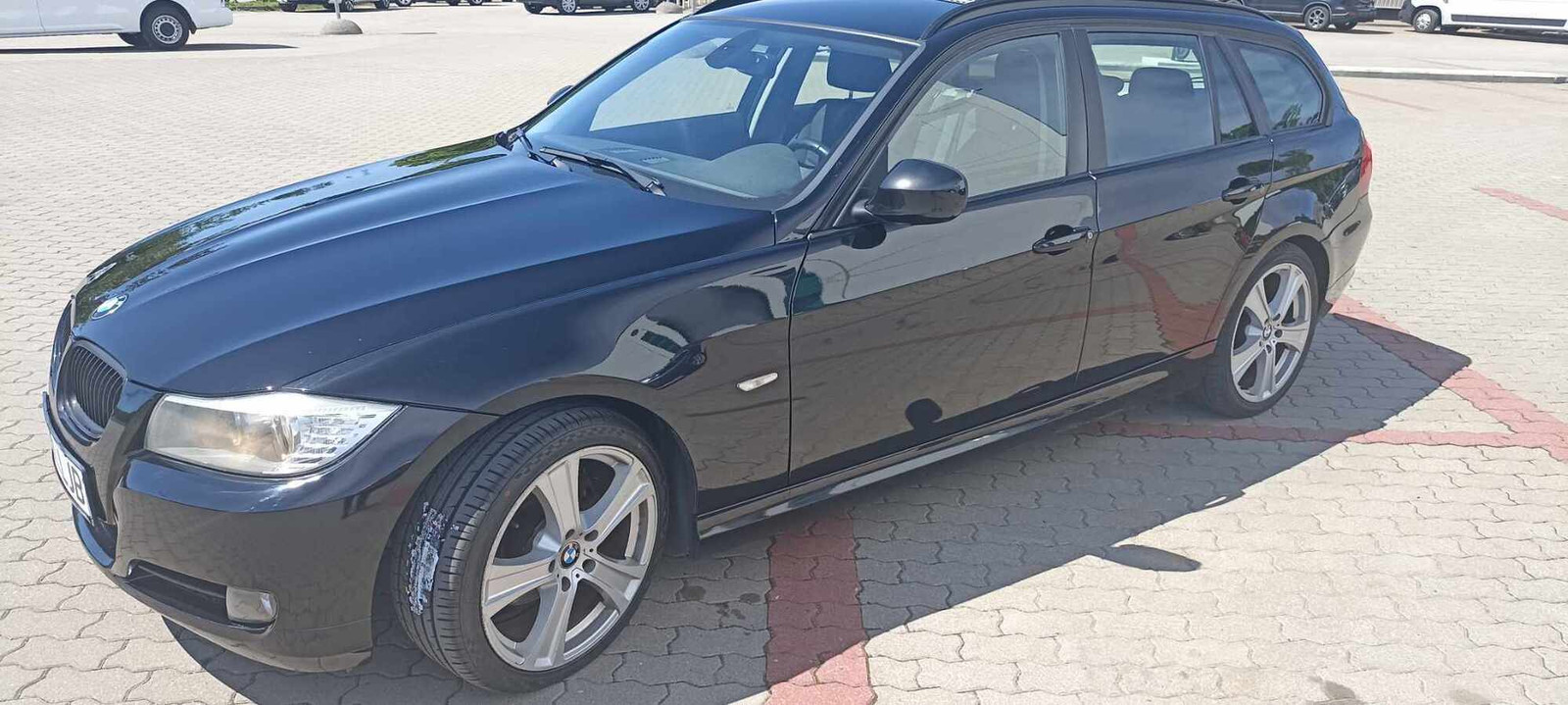 BMW 318 2011, kuva 7/10