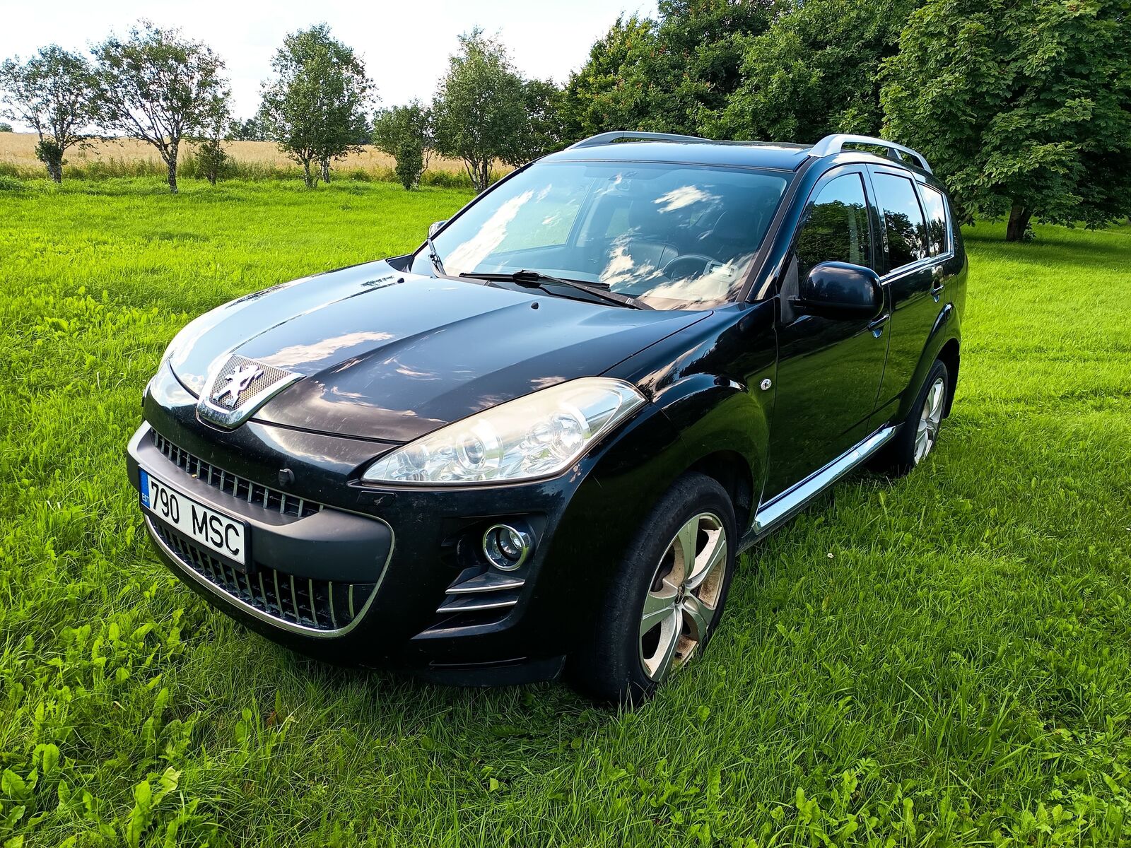 Peugeot 4007