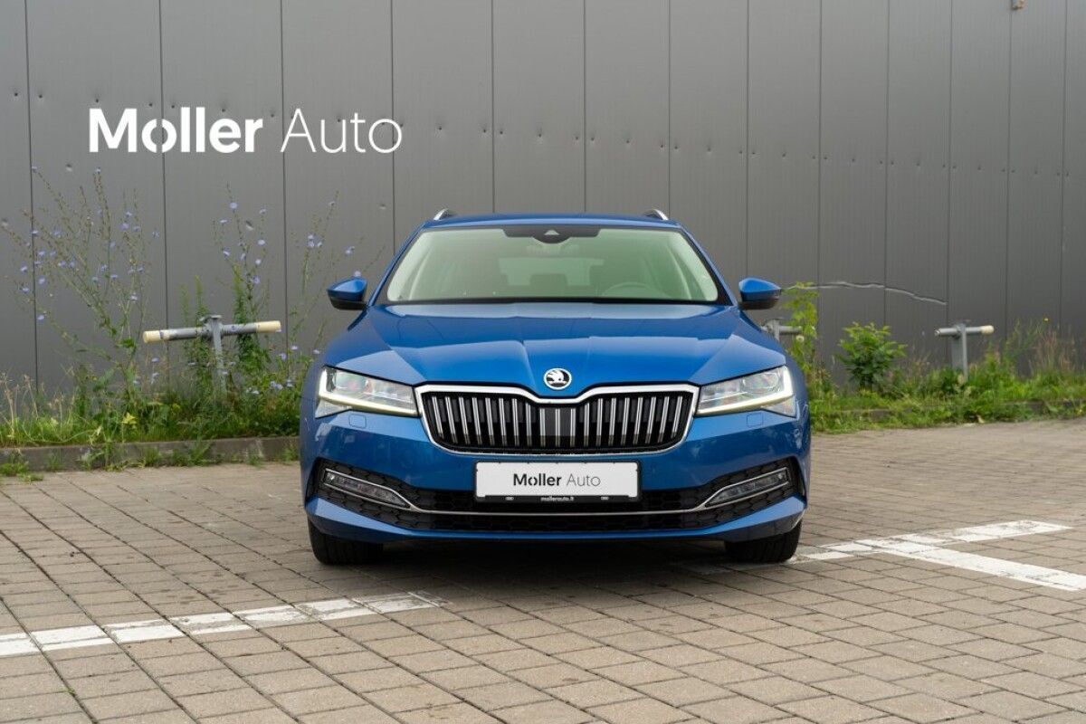 Škoda Superb 2022, kuva 4/10