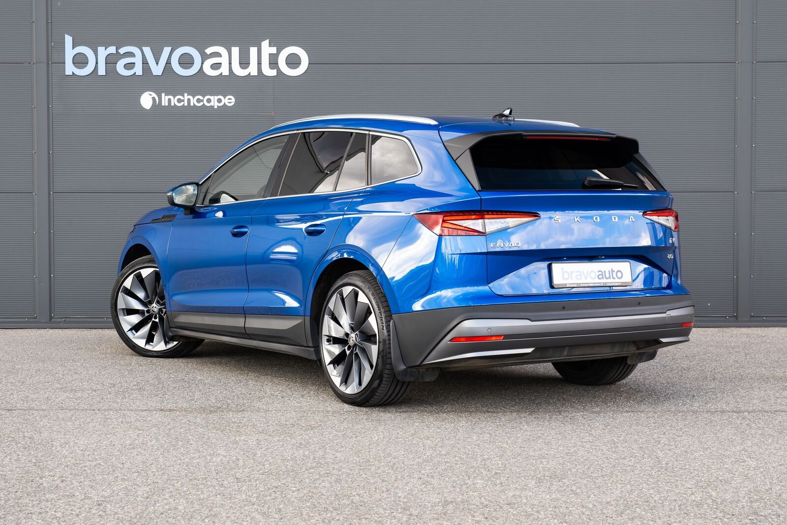 Škoda Enyaq 2021, photo 6/10
