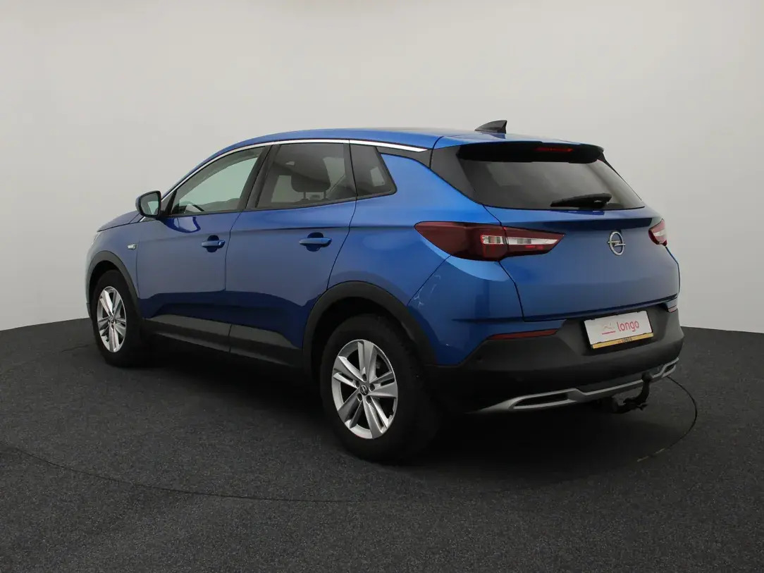 Opel Grandland 2019, kuva 7/10