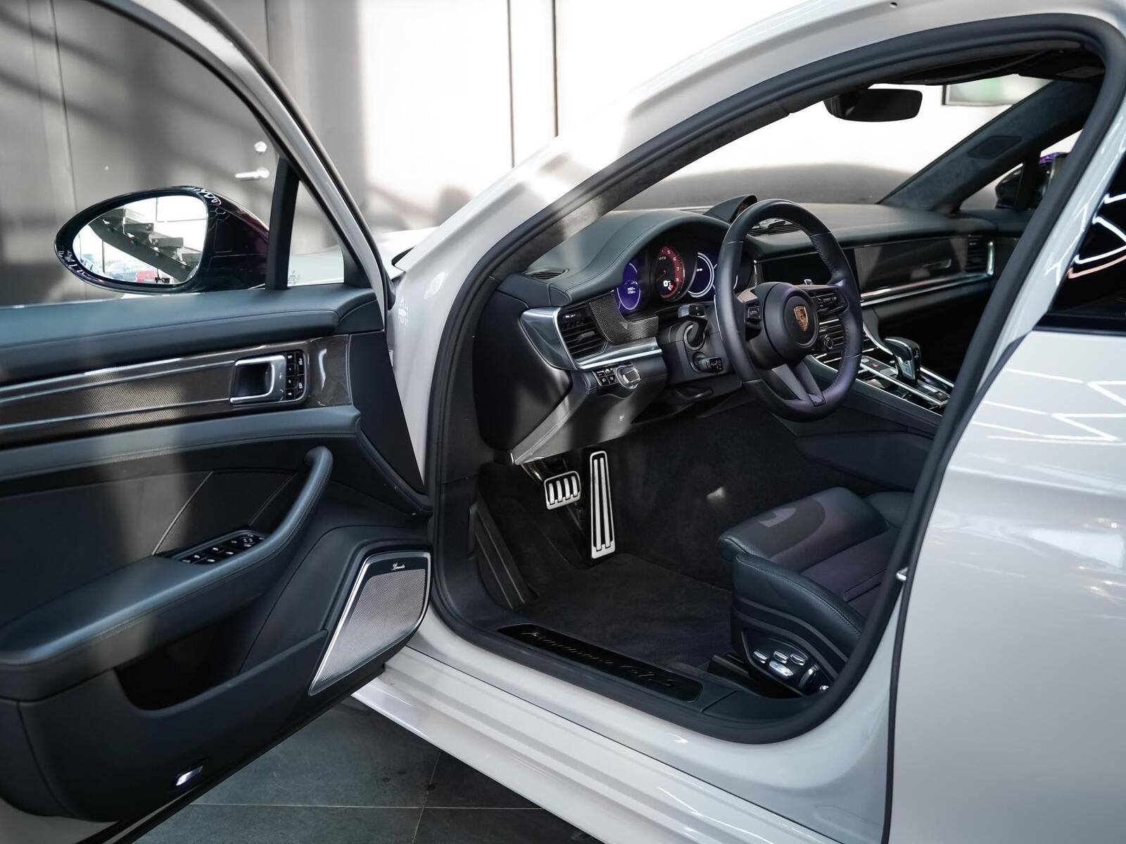 Porsche Panamera 2021, photo 5/10
