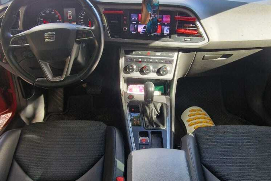 SEAT Leon, 2020, 1.5, 96 kW, cng, automatic, front-wheel drive