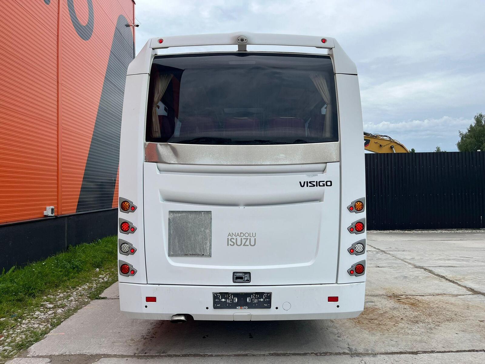 Isuzu Visigo 4x2 2014, kuva 6/27