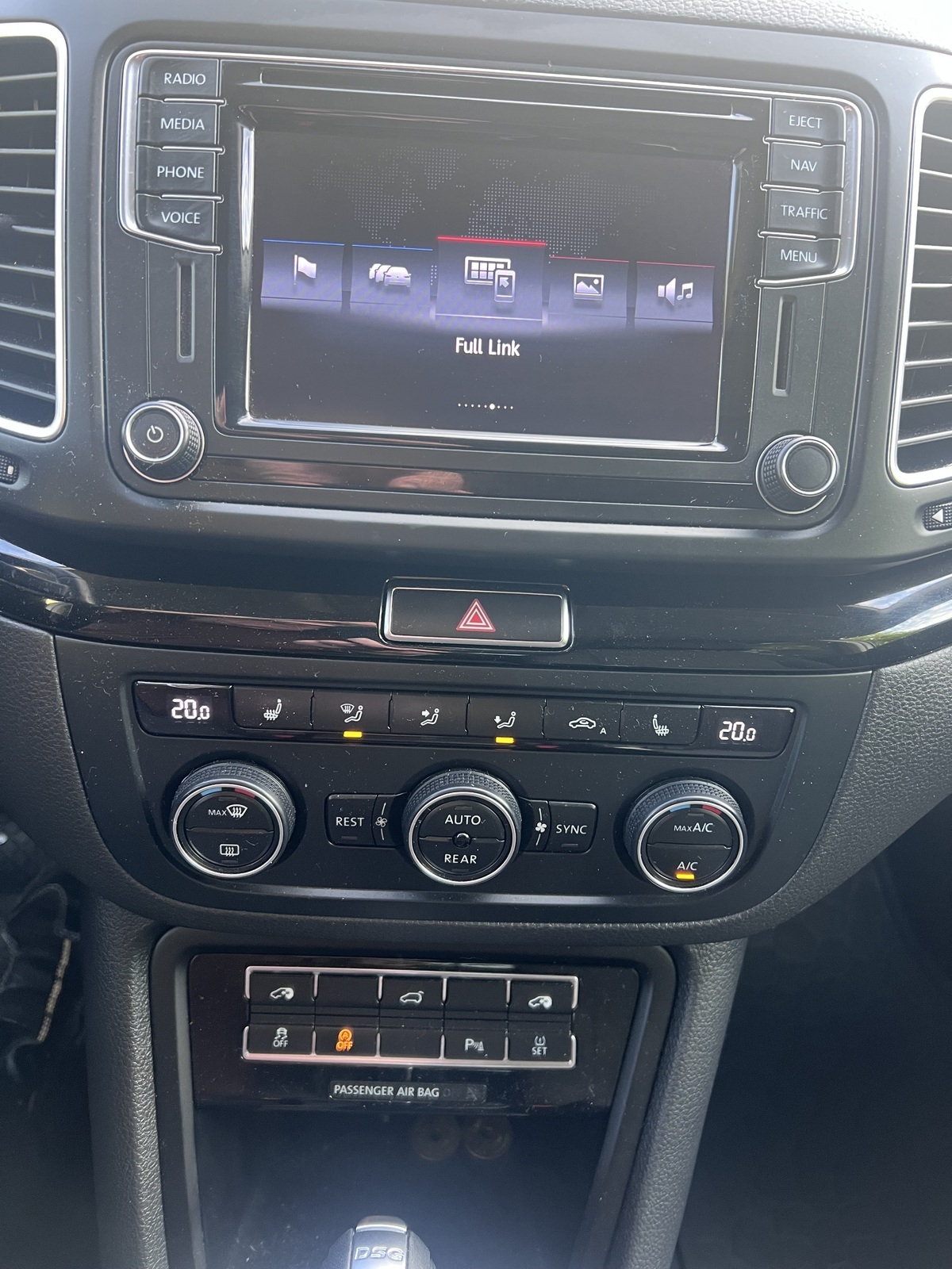 SEAT Alhambra 2017, photo 7/11