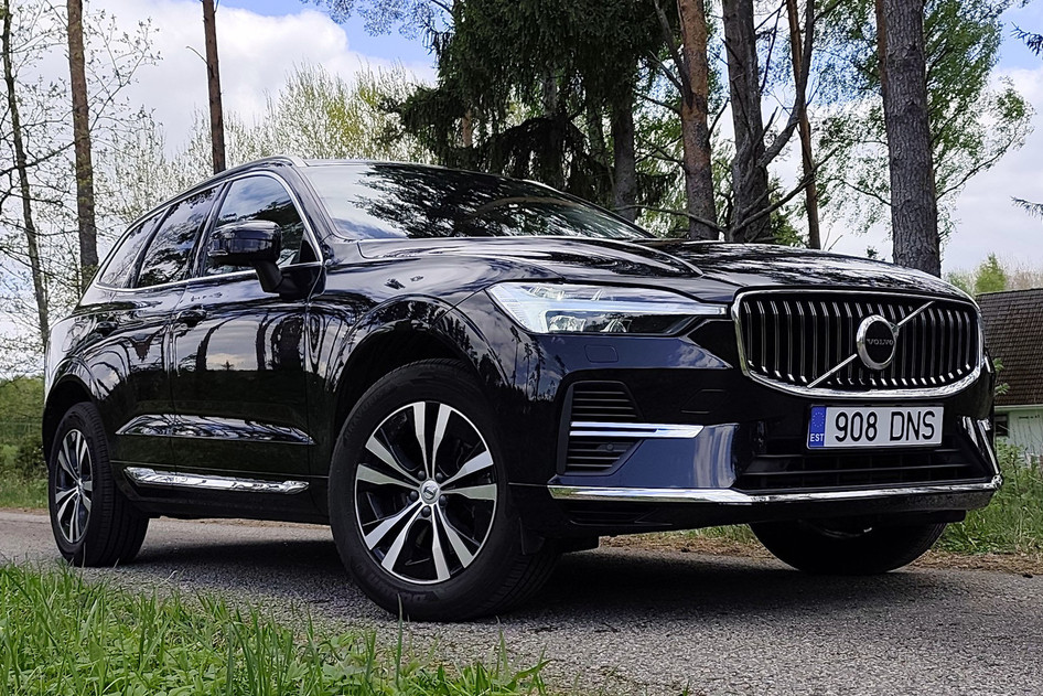 Volvo XC60, 2022, 2.0, 186 kW, plug-in hybrid (petrol/electric), automatic, four-wheel drive