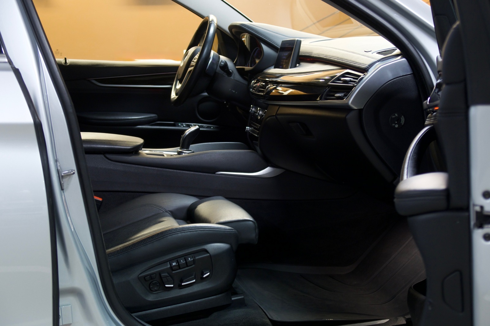 BMW X6 2016, kuva 6/28