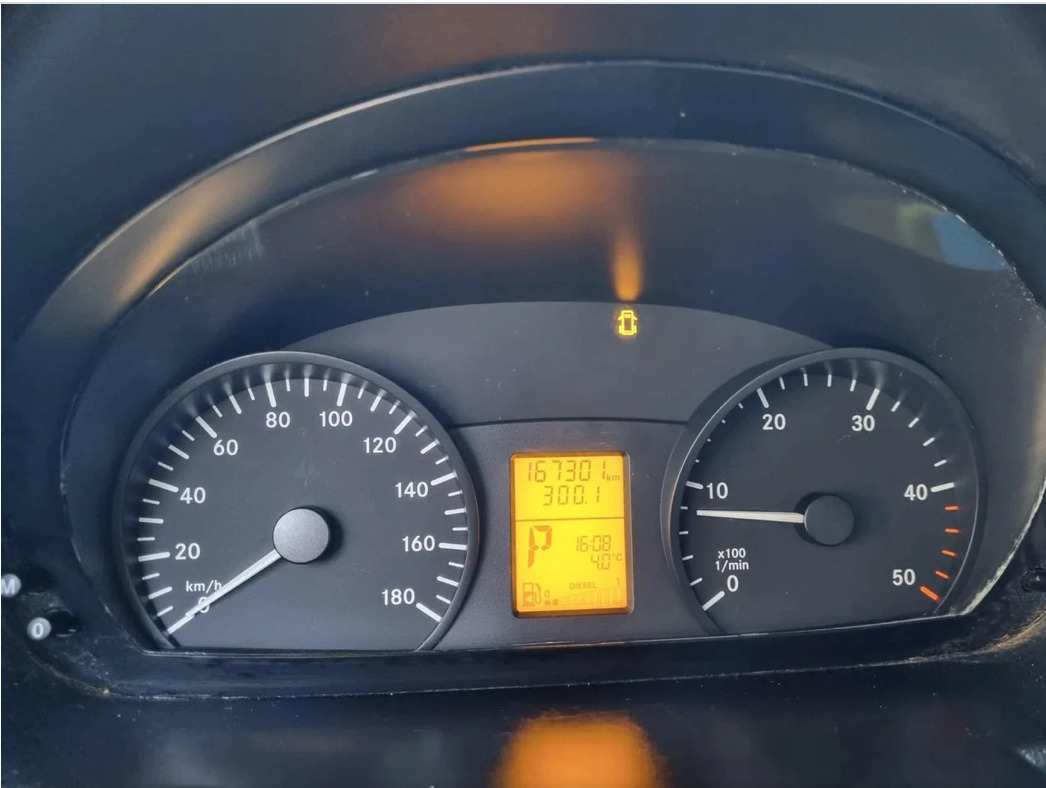 Mercedes-Benz Sprinter 2011, kuva 6/10
