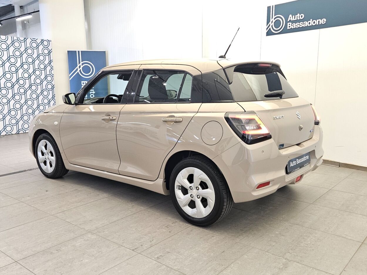 Suzuki Swift 2024, photo 4/10