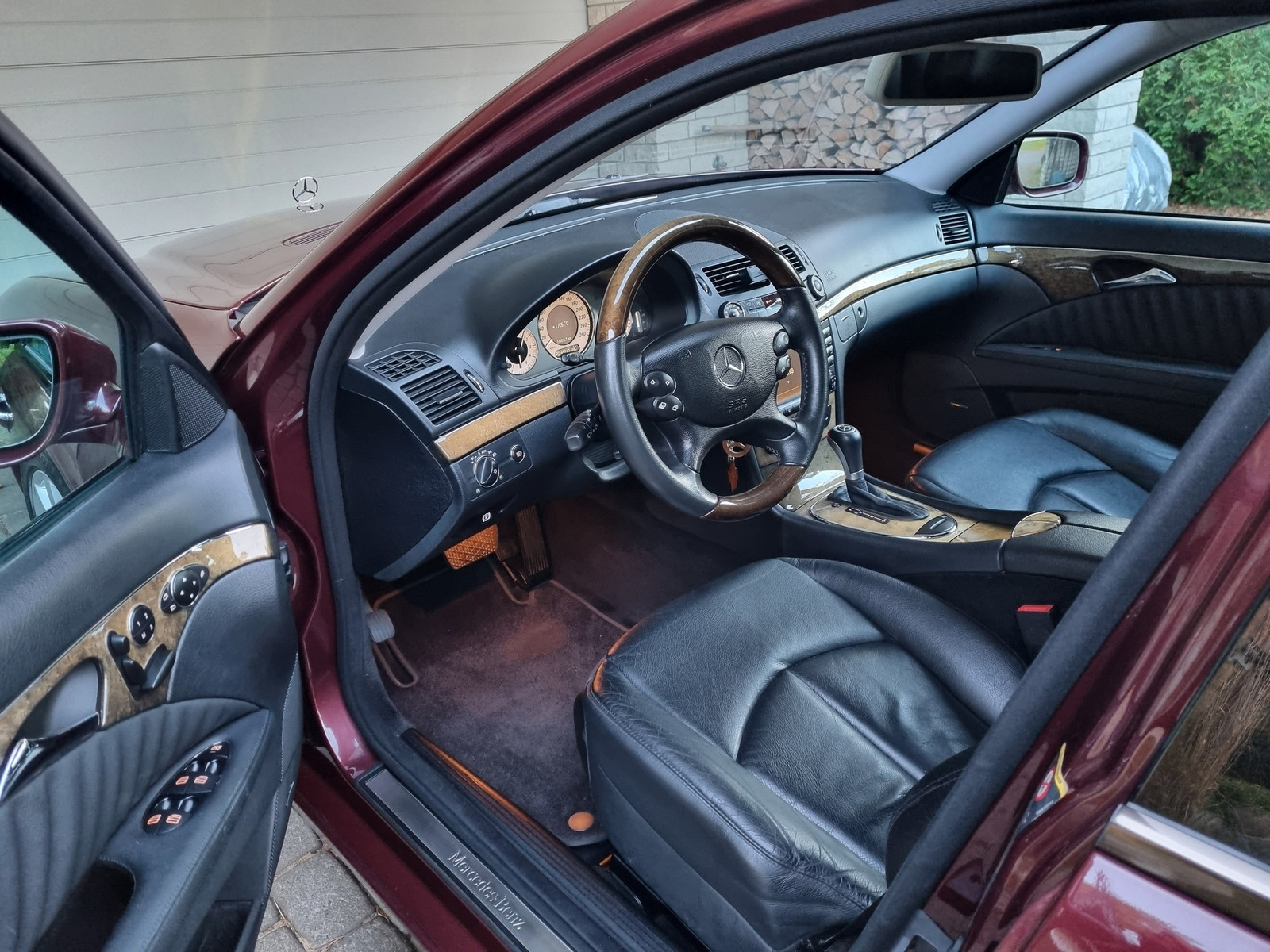 Mercedes-Benz E 320 2006, photo 6/10