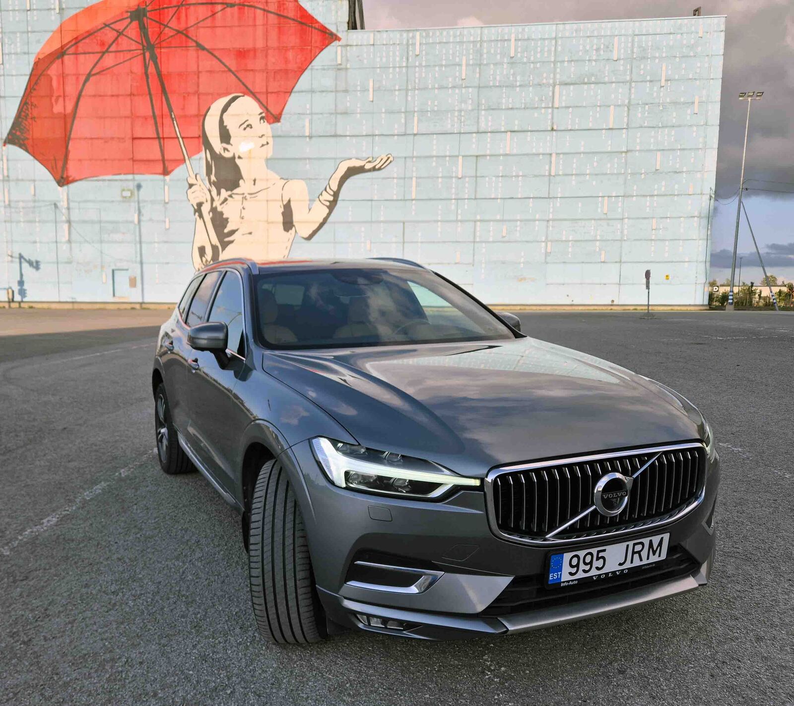 Volvo XC60 AWD Inscription Styling Kit 2.0 B5 KERS 173kW