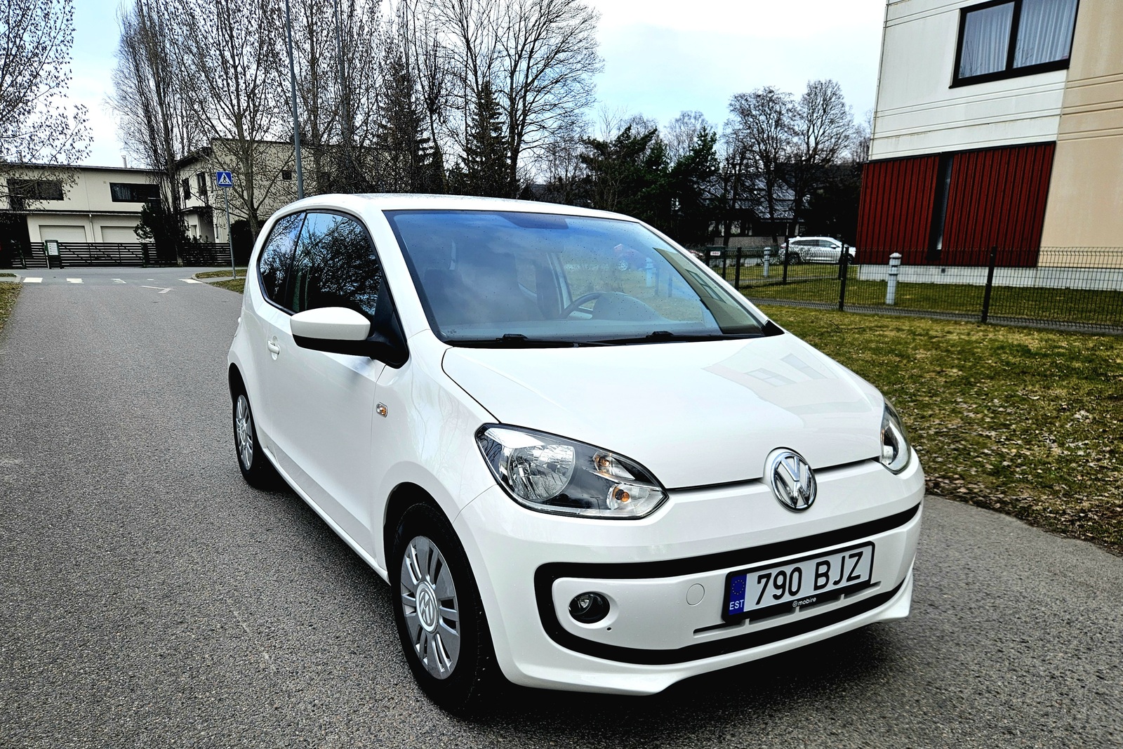 Volkswagen up! 2013, kuva 4/12