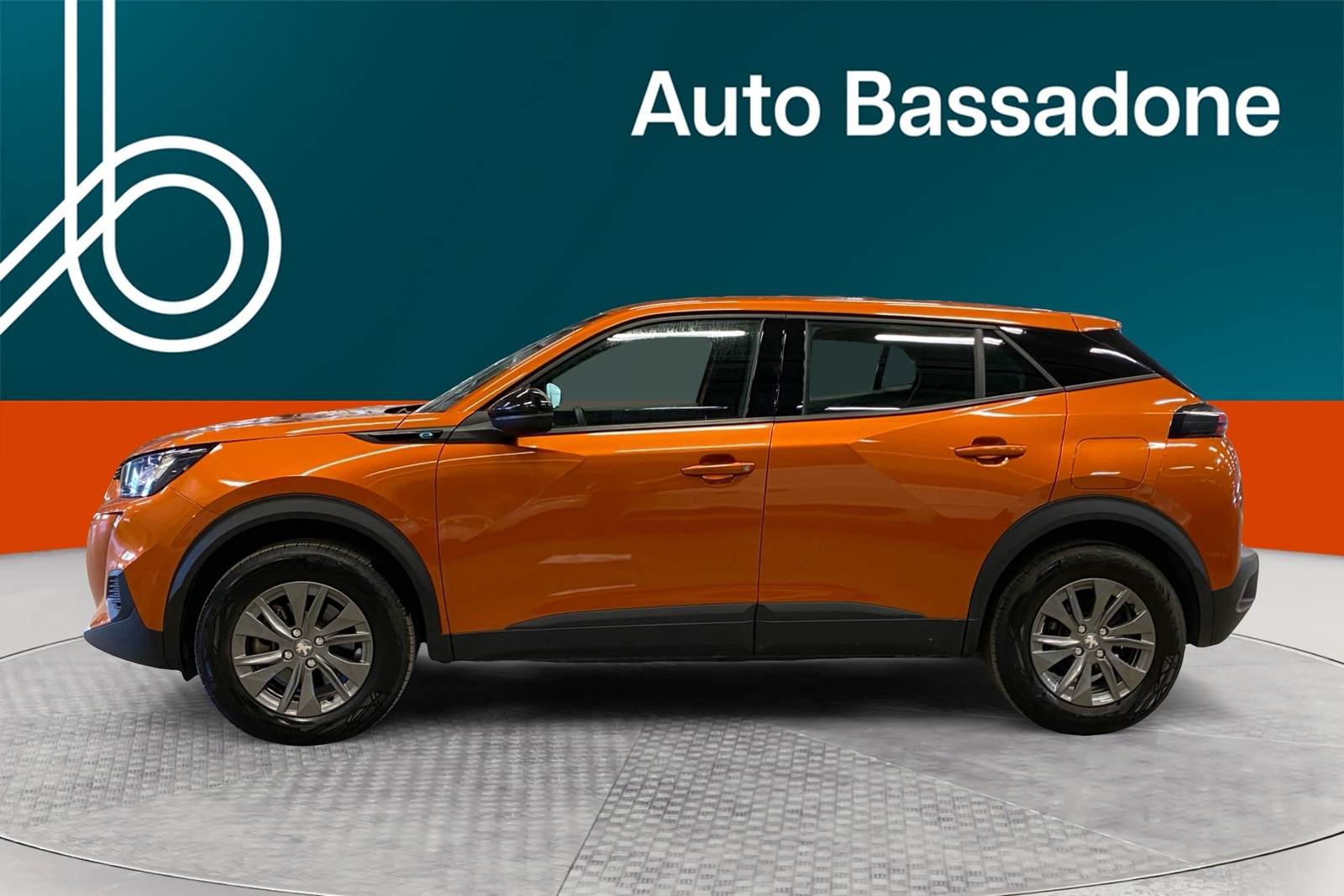 Peugeot 2008 2023, photo 2/35
