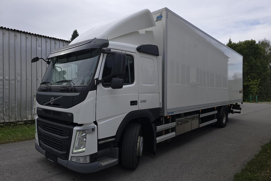 Volvo FM330 4X2, 2016, 10.8, 250 kW, dīzelis, automātiskā, aizmugurējā piedziņa