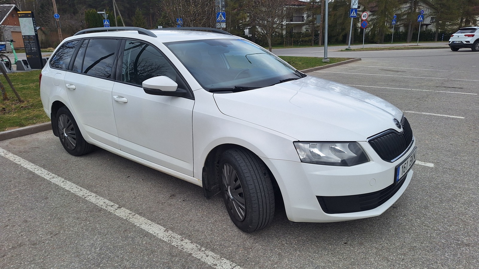 Škoda Octavia 2013, photo 2/7