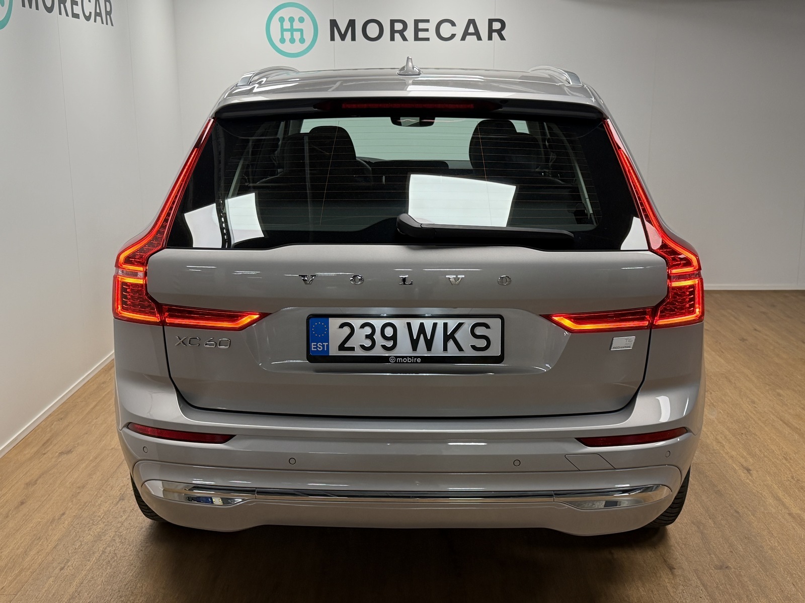 Volvo XC60 2023, photo 6/24