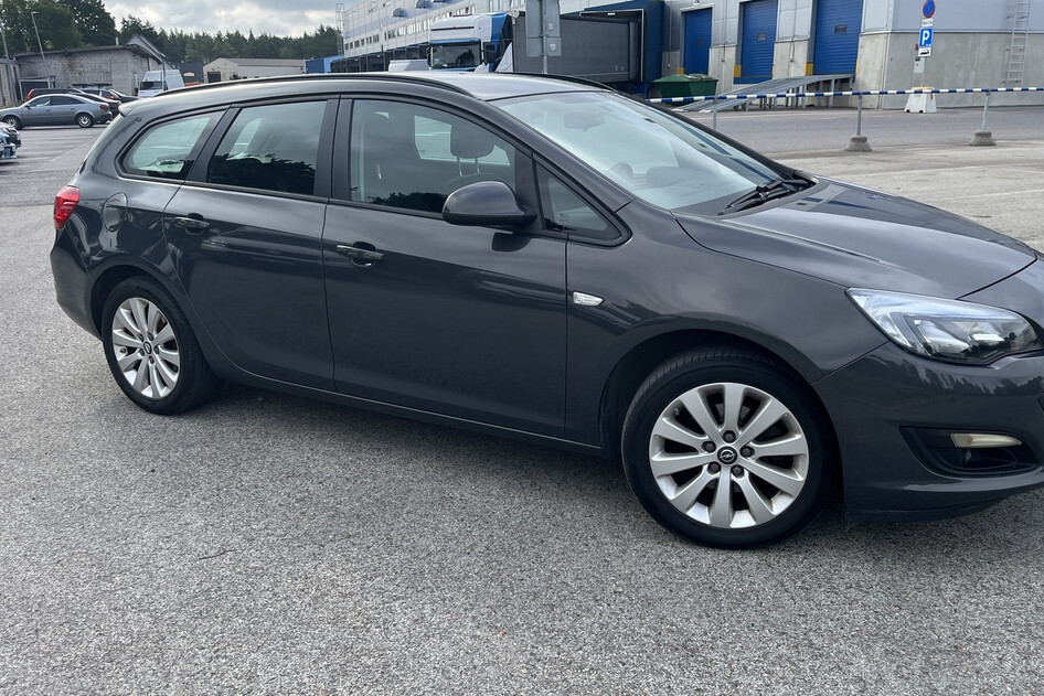 Opel Astra, 2014, 1.7, 81 kW, diesel, manual, front-wheel drive