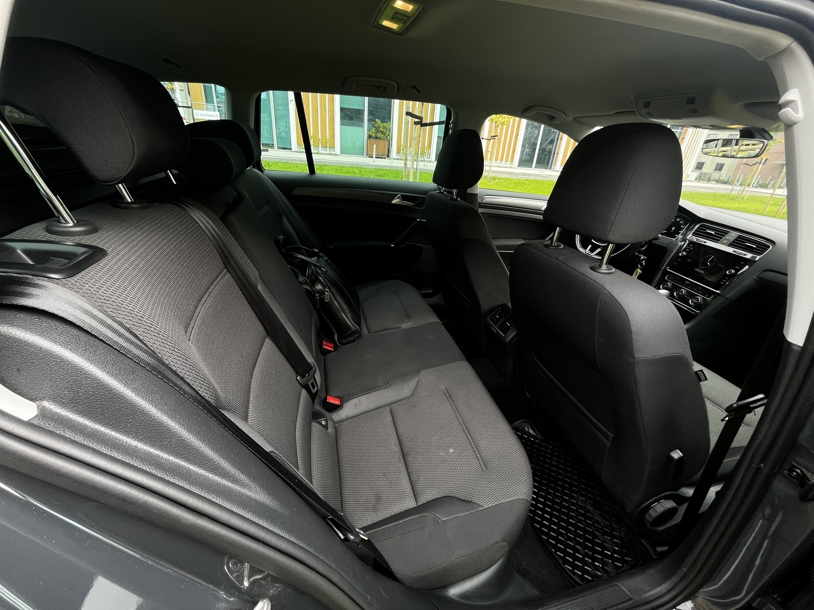 Volkswagen Golf 2019, photo 6/10