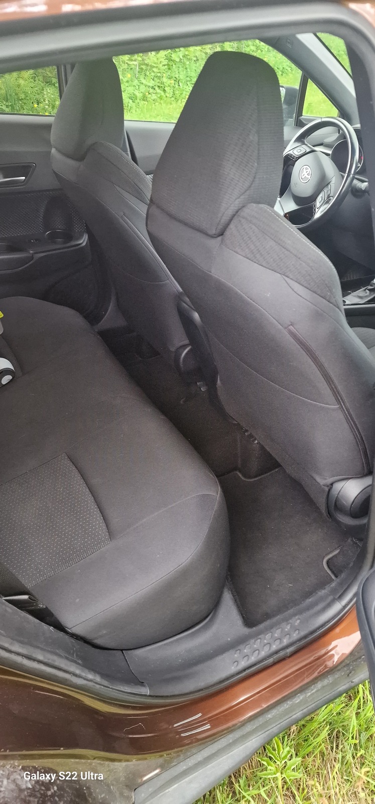 Toyota C-HR 2018, photo 7/7