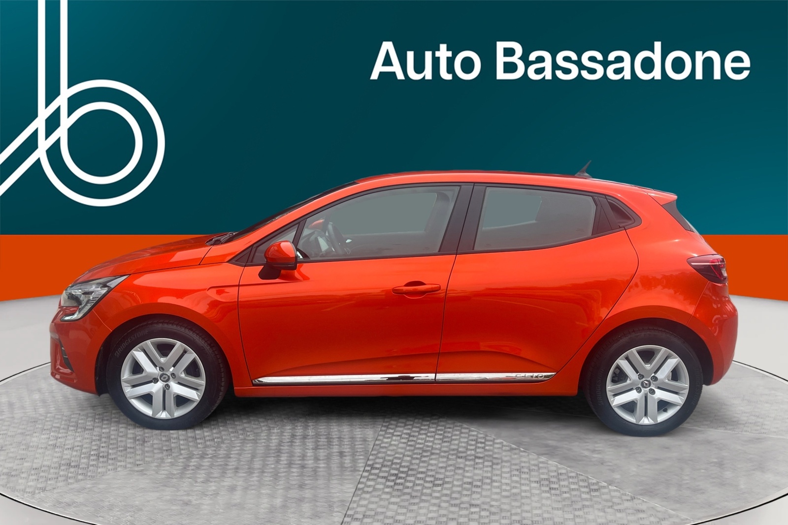 Renault Clio 2022, photo 2/10