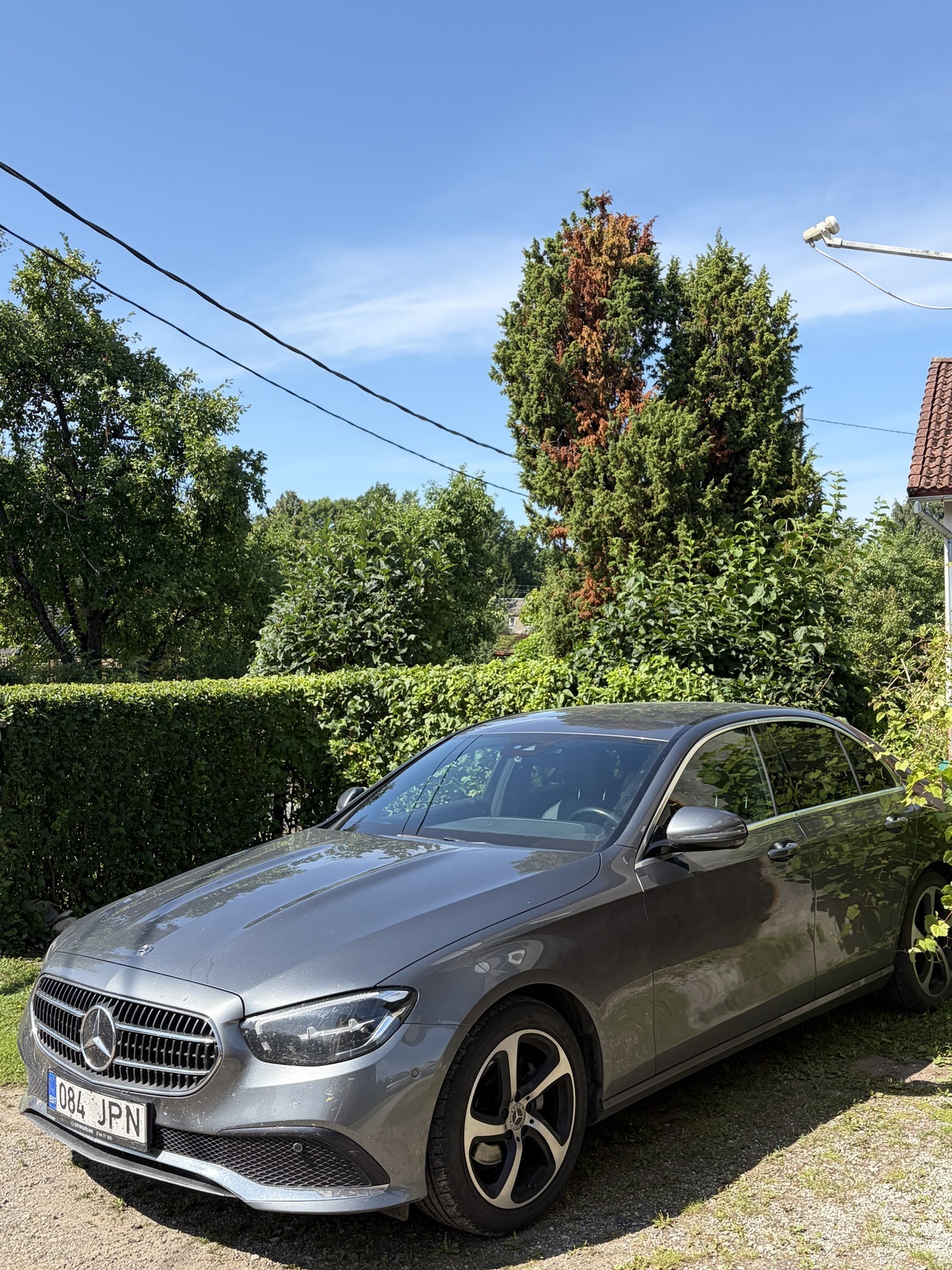 Mercedes-Benz E 200