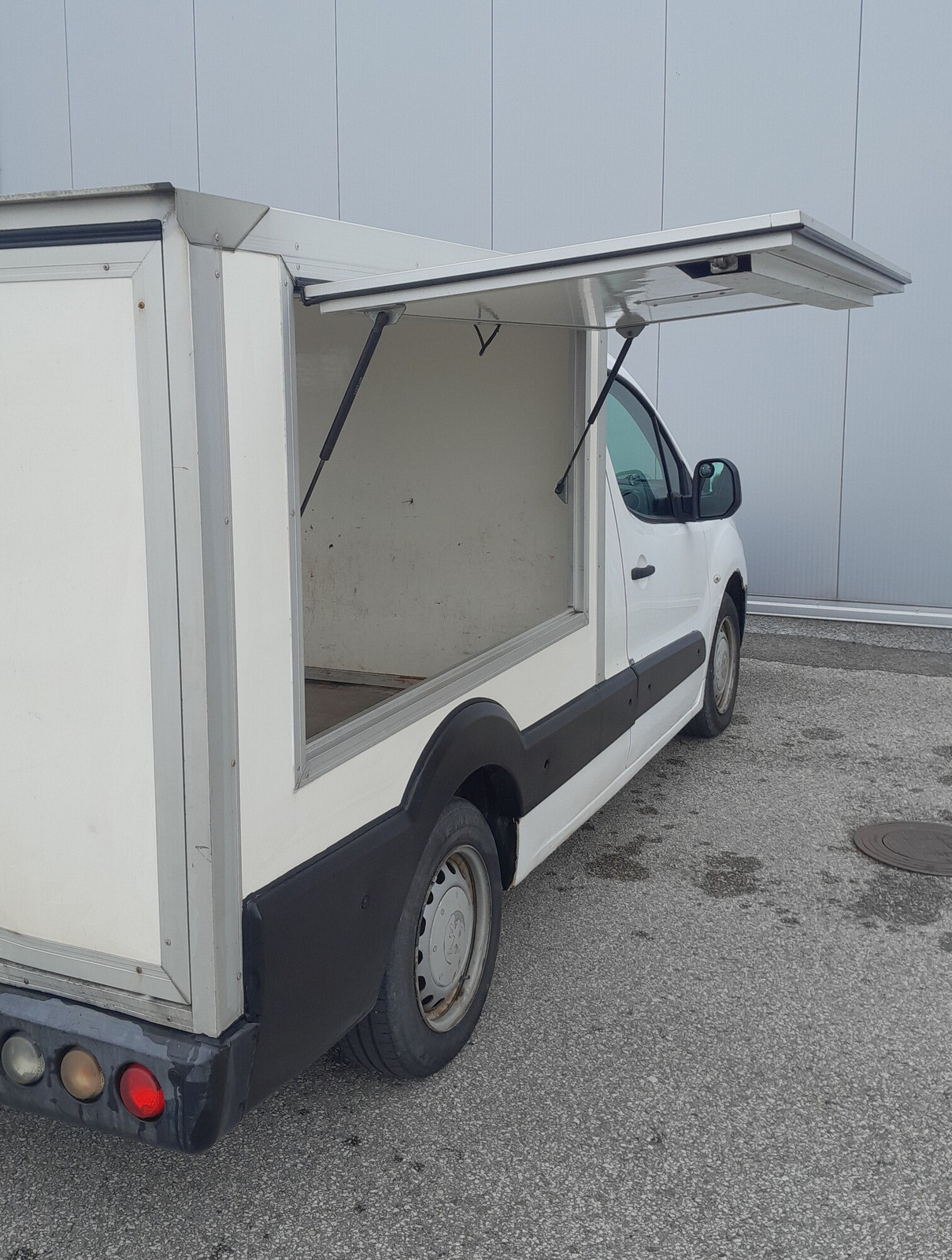 Peugeot Partner 2010, kuva 5/9