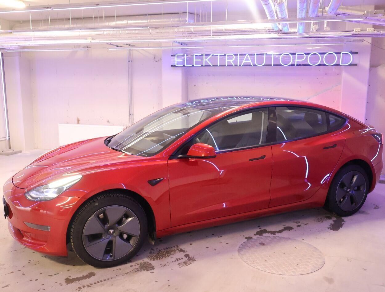 Tesla Model 3 2021, photo 7/22