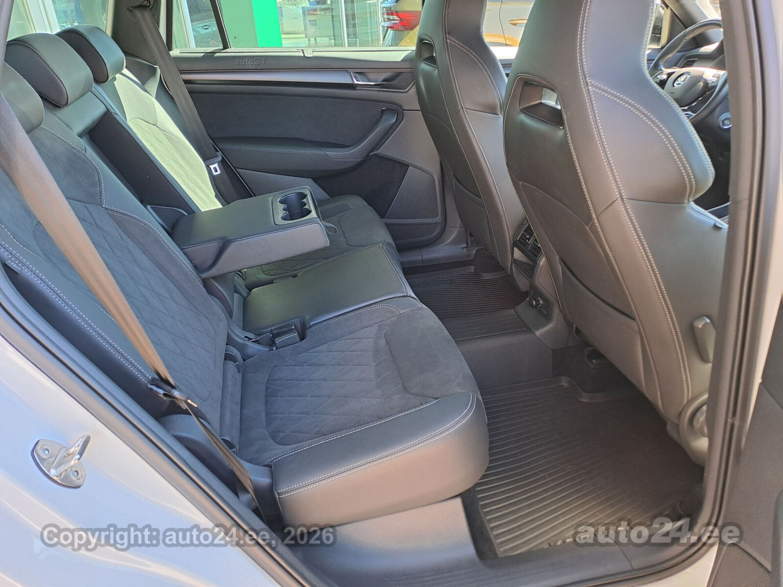 Škoda Kodiaq 2024, photo 6/8