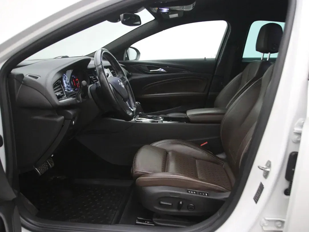 Opel Insignia 2017, kuva 4/10