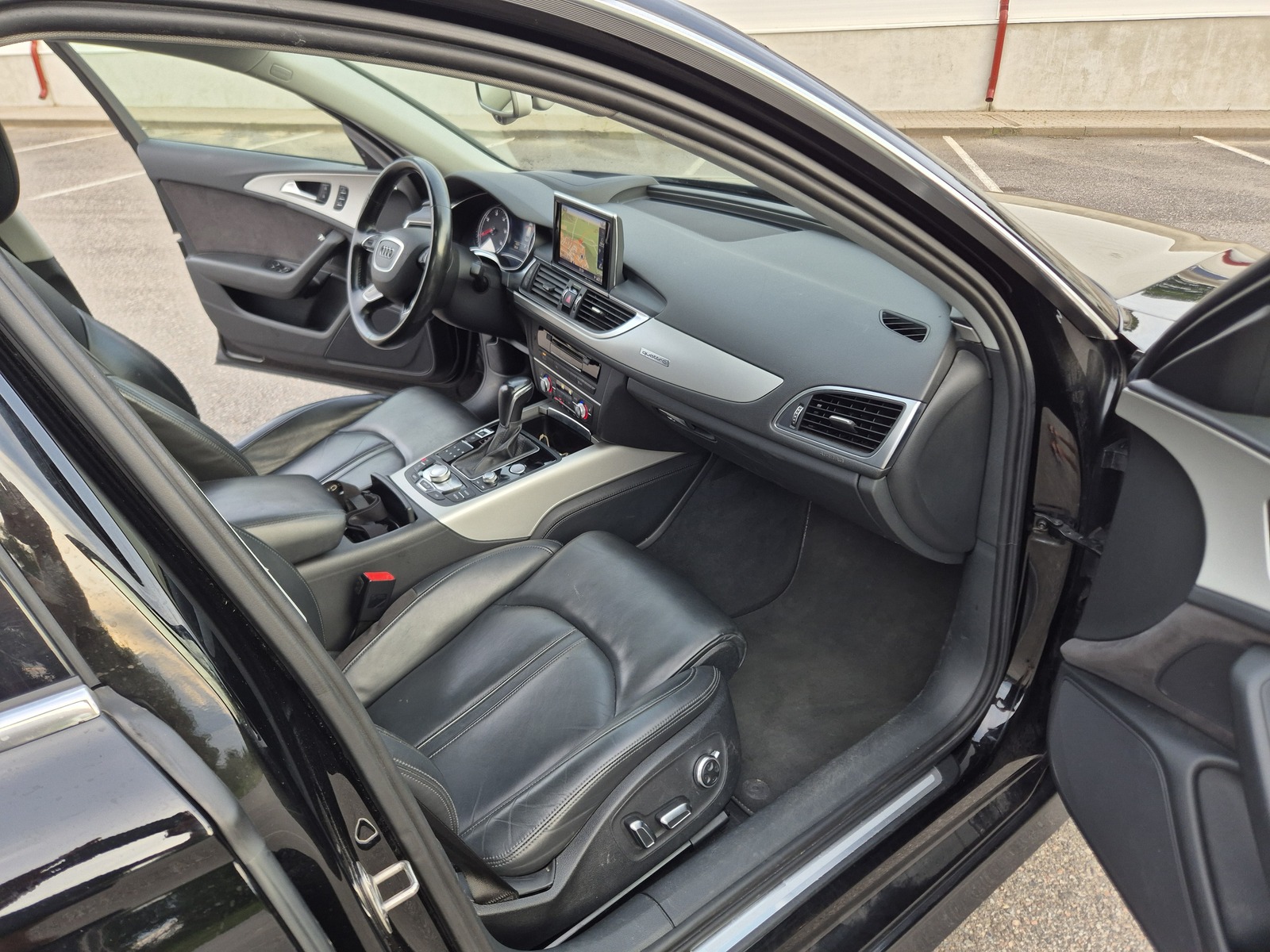 Audi A6 2017, photo 4/6