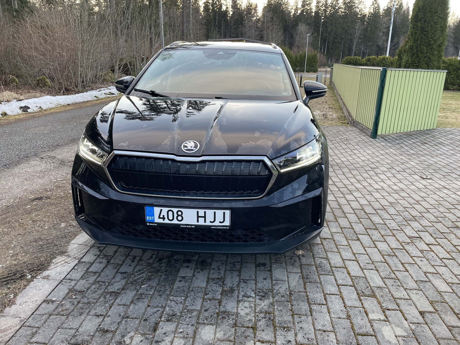 Škoda Enyaq 2022, photo 2/10