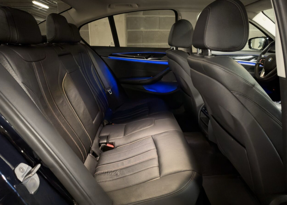 BMW 530 2017, photo 5/10