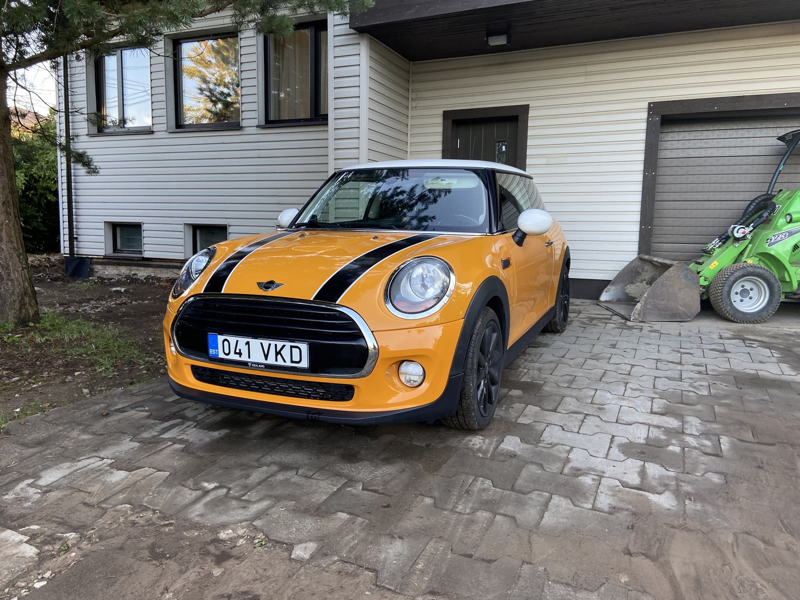MINI Cooper 1.5 100kW 2015, kuva 3/7