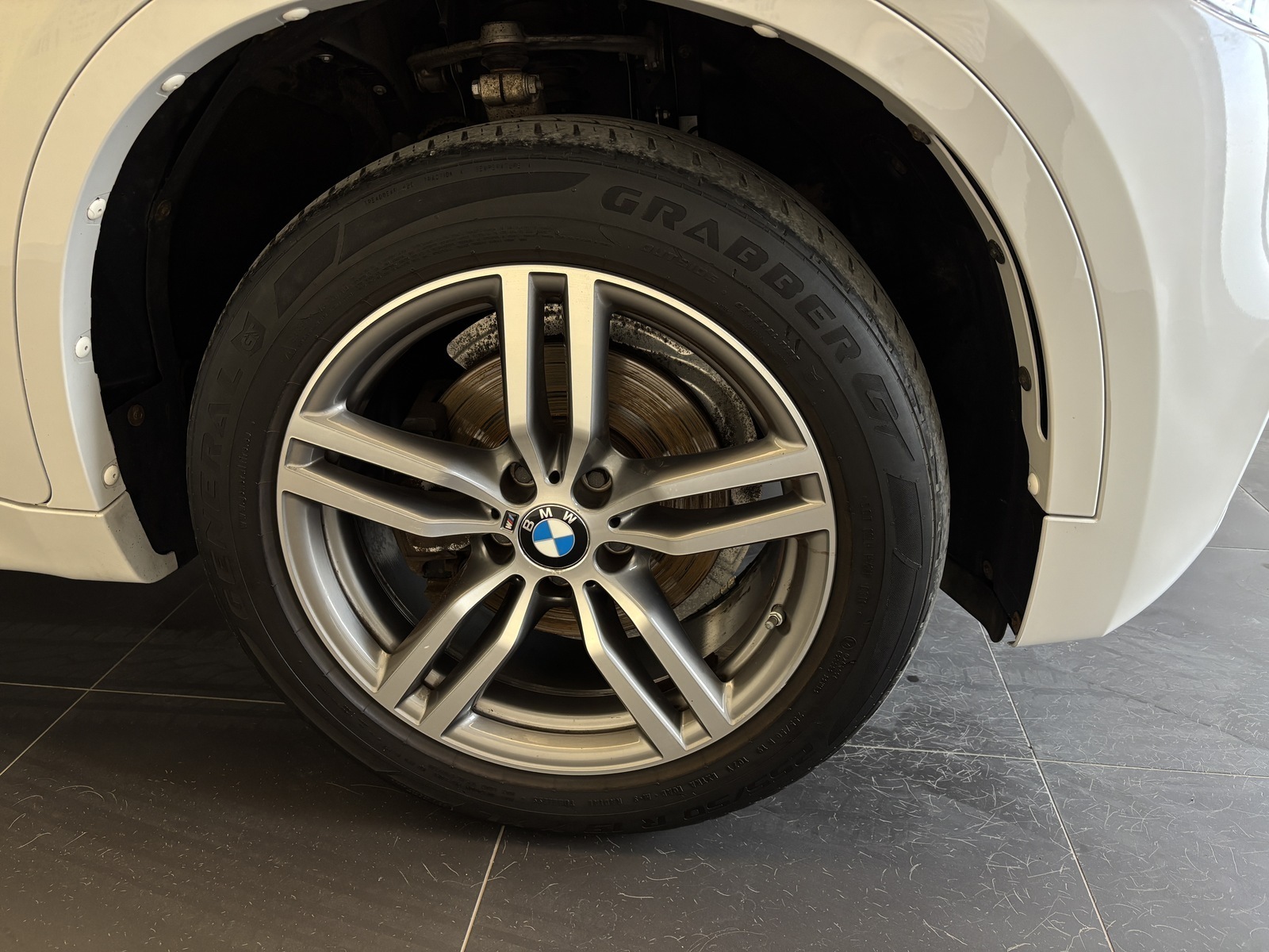 BMW X6 2017, photo 7/10
