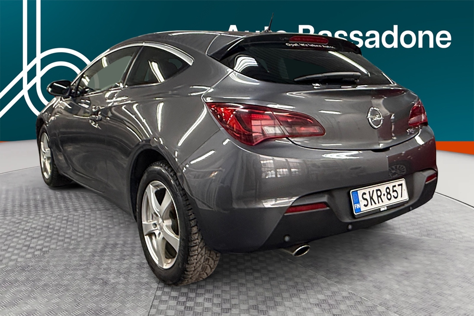 Opel Astra 2013, photo 3/10