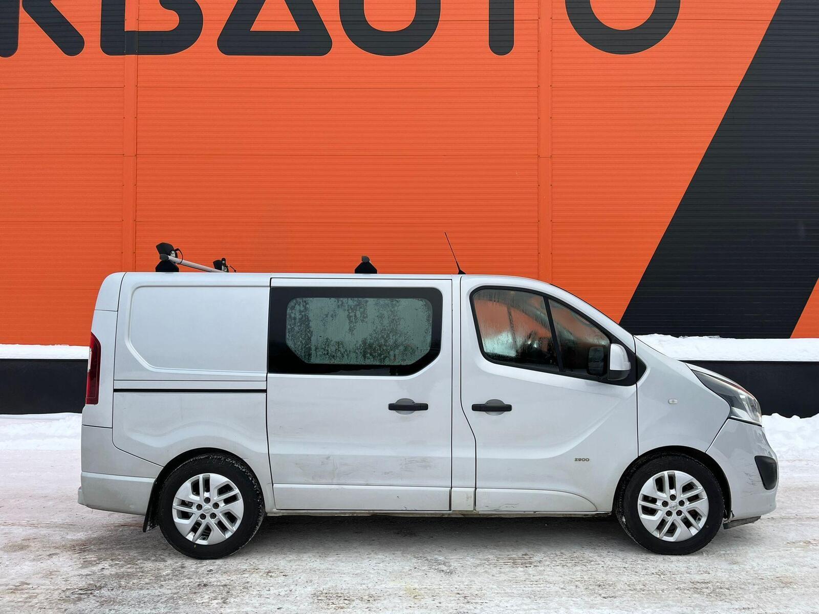Opel Vivaro 2016, kuva 5/26