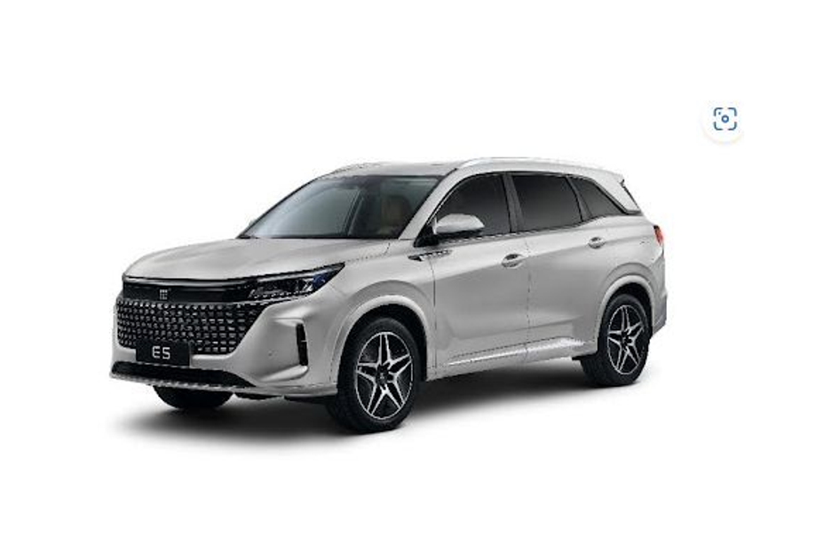 DFSK E5, 1.5, 81 kW, bensiin, automaat, esivedu