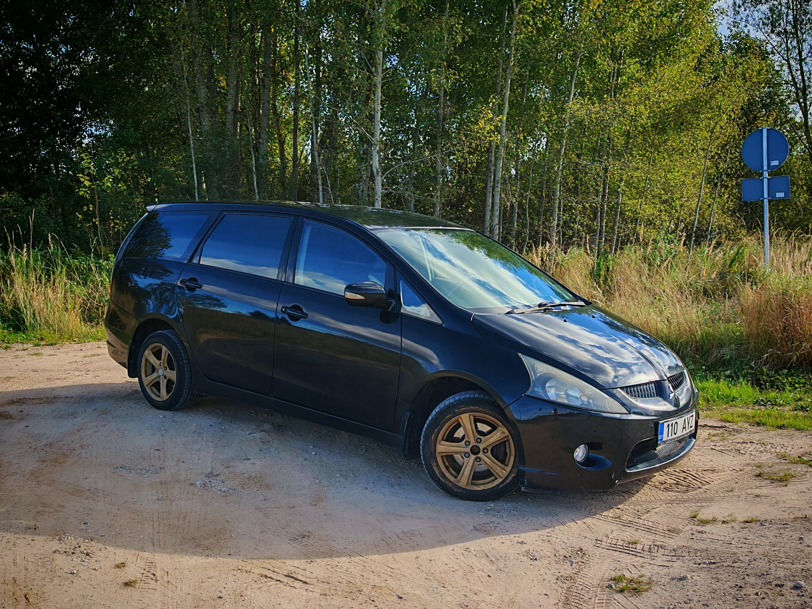 Mitsubishi Grandis 2005, photo 7/11