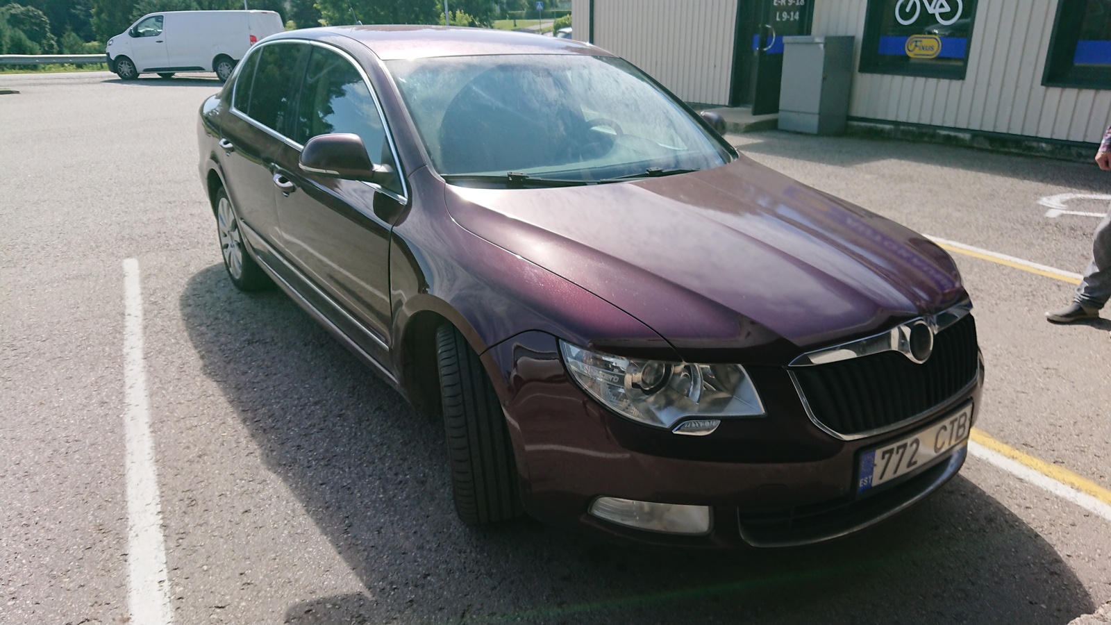 Škoda Superb 2008, photo 6/8