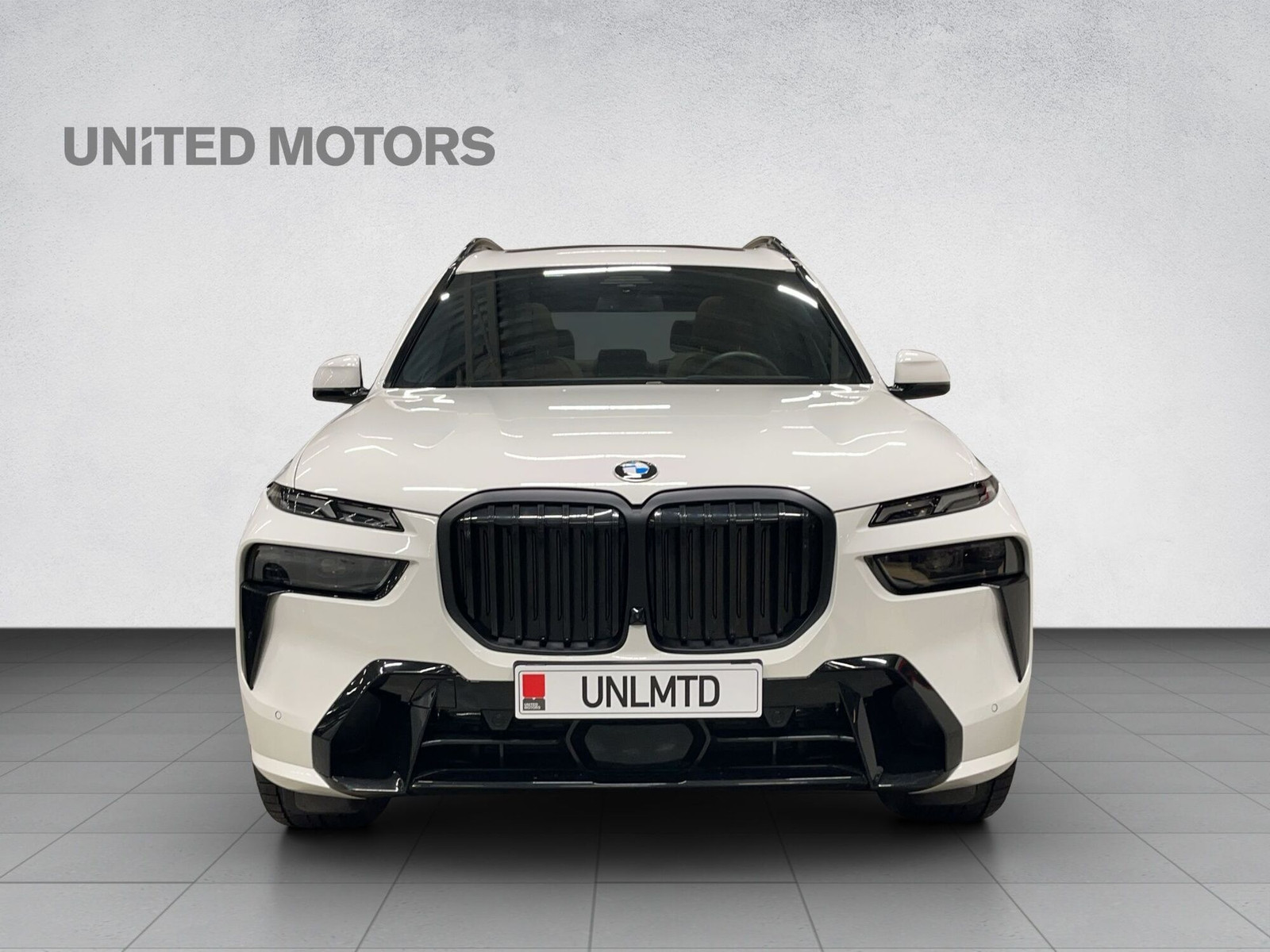 BMW X7 2023, photo 2/19