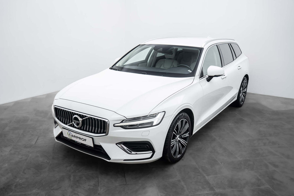 Volvo V60, 2019, 2.0, 228 kW, petrol, automatic, four-wheel drive
